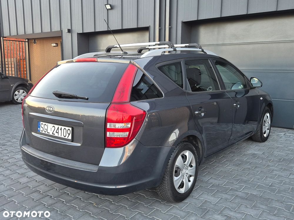 Kia Ceed 1.6 Comfort - 19