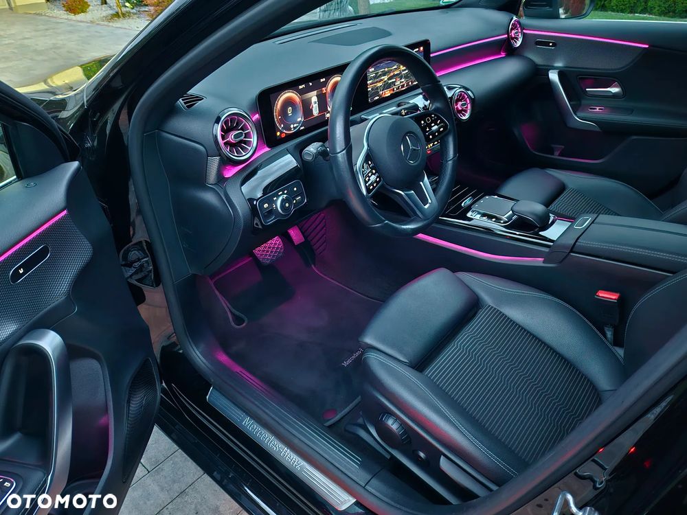 Mercedes-Benz Klasa A 180 Edition 1 7G-DCT - 6