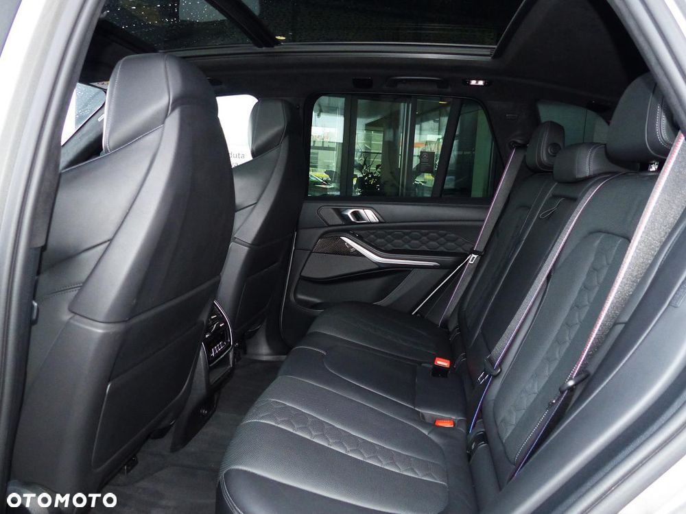 BMW X5 M - 11