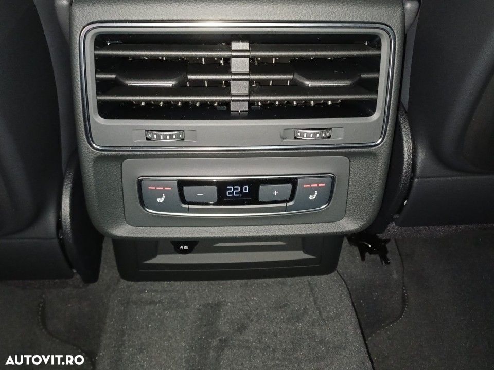 Audi Q7 - 11