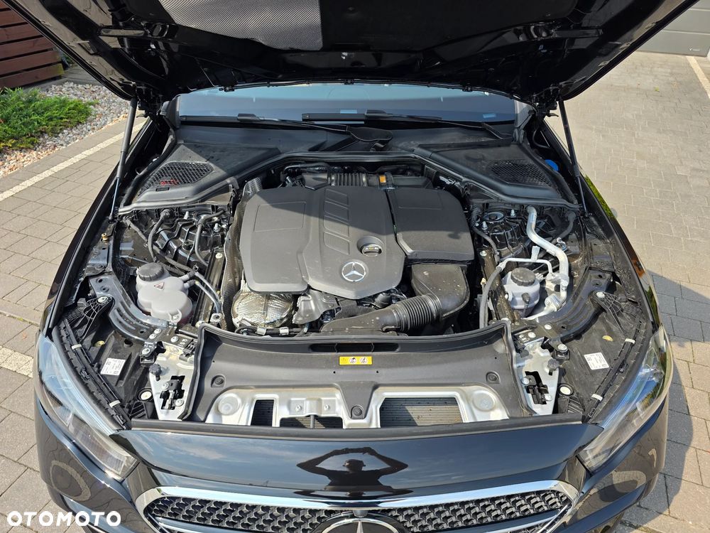 Mercedes-Benz Klasa E 220 d mHEV 4-Matic AMG 9G-Tronic - 16