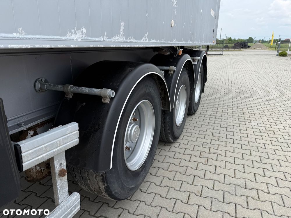 Trailor BENALU / TRAILOR / 52M3 / PALETOWA / NOWE OPONY / CALA ALUMINIOWA / PODNOSZONA OŚ / Z FRANCJI / STAN BDB / / / - 5