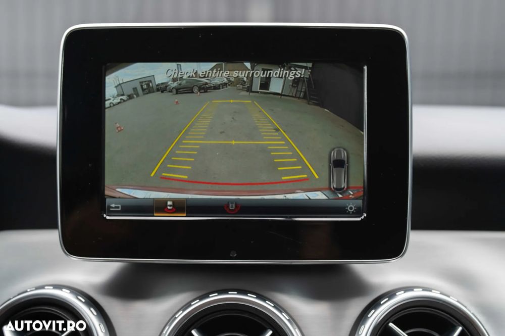 Mercedes-Benz GLA 220 CDI 4MATIC 7G-DCT AMG Line - 31