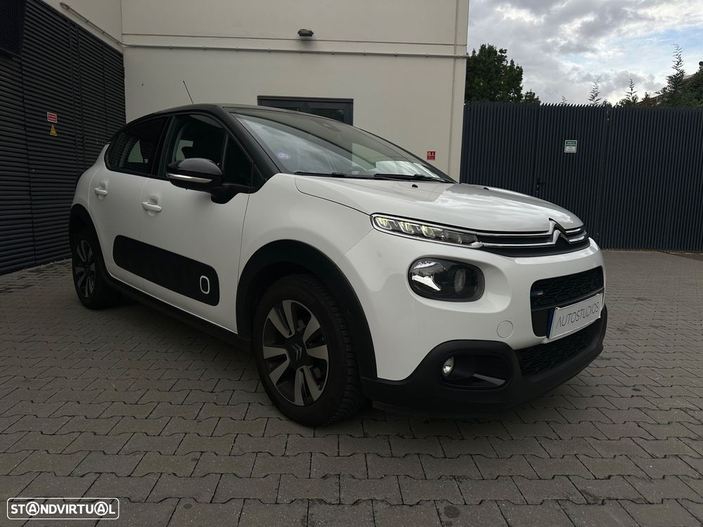Citroën C3 1.2 PureTech Shine - 2