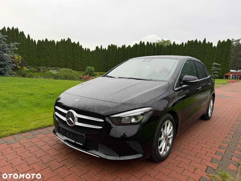Mercedes-Benz Klasa B 180 d Style 7G-DCT - 11