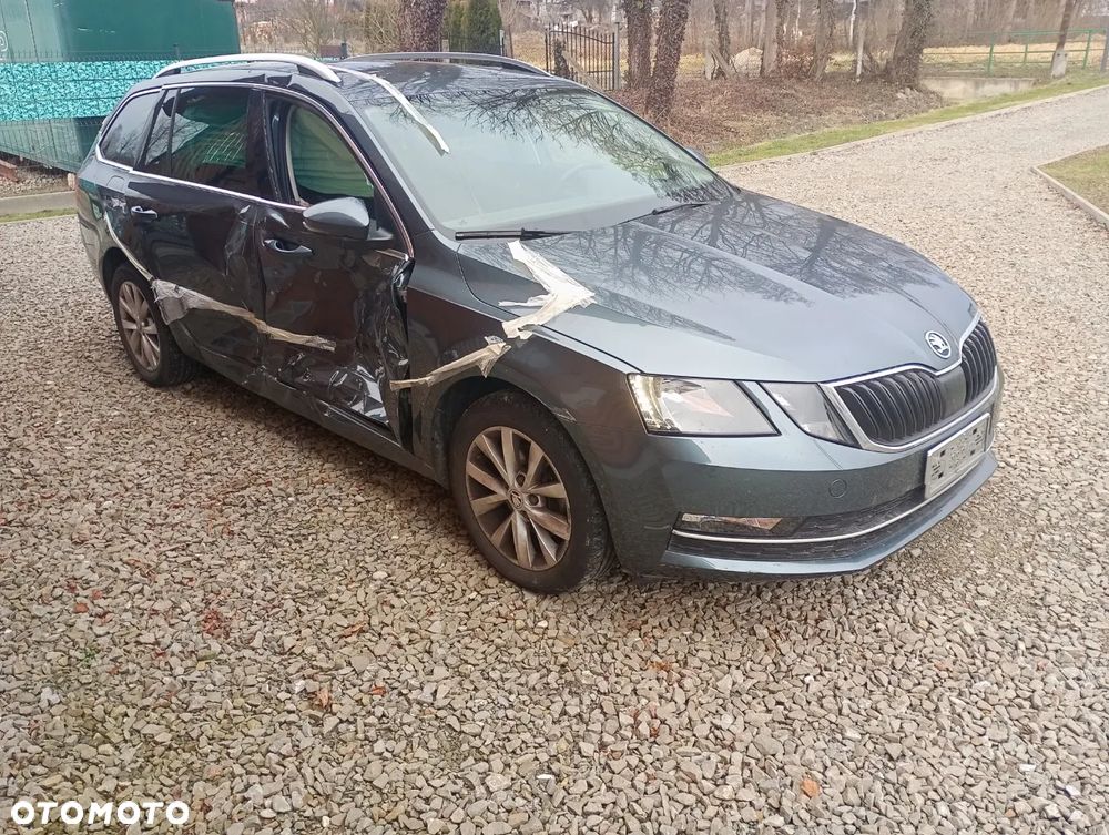 Skoda Octavia 2.0 TDI Premium Edition - 4