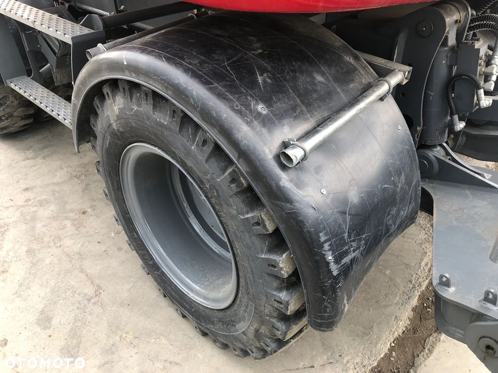 Takeuchi TB295W - 16