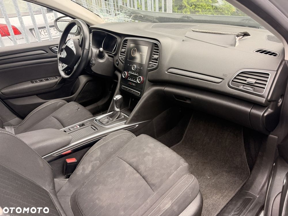 Renault Megane 1.5 dCi Limited EDC EU6 - 9