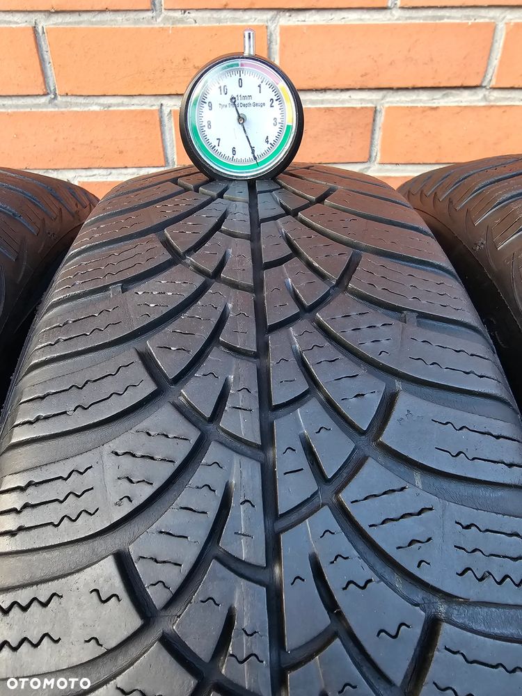(A49) 175/65R14 82T 5,5mm / GoodYear UltraGrip 9 - 6