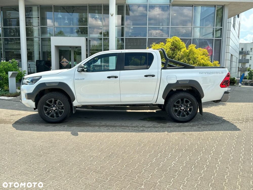 Toyota Hilux 2.8 D-4D mHEV Double Cab Invincible 4x4 - 2