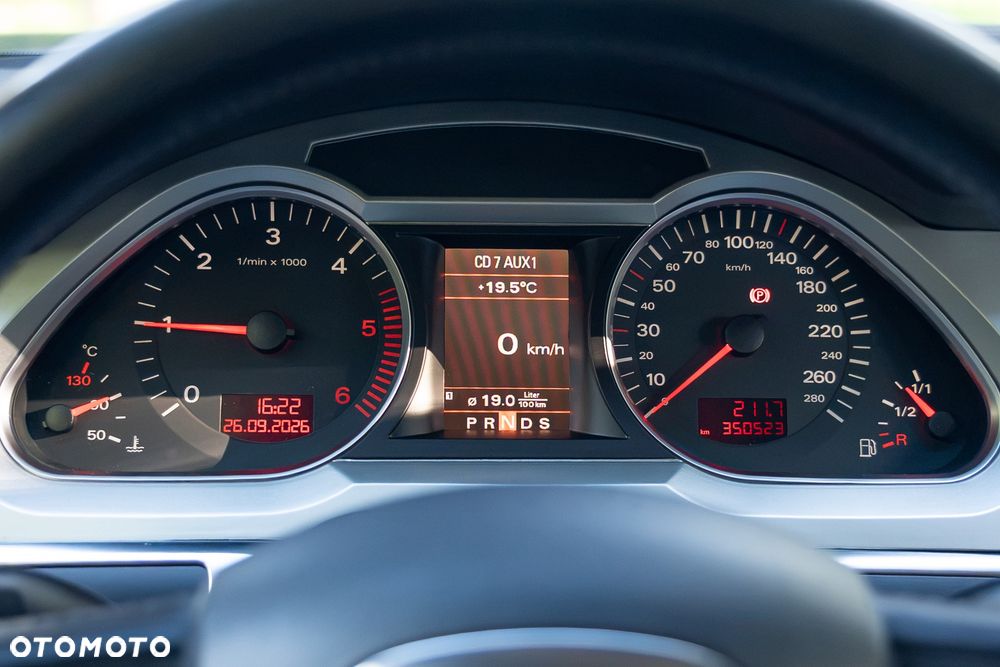 Audi A6 Avant - 14