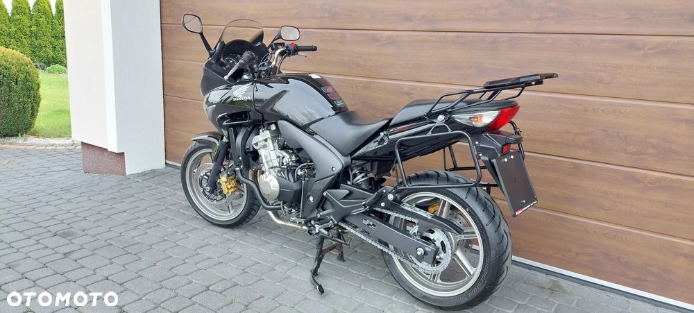 Honda CBF - 33
