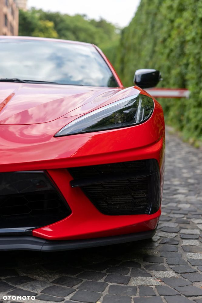 Chevrolet Corvette - 8