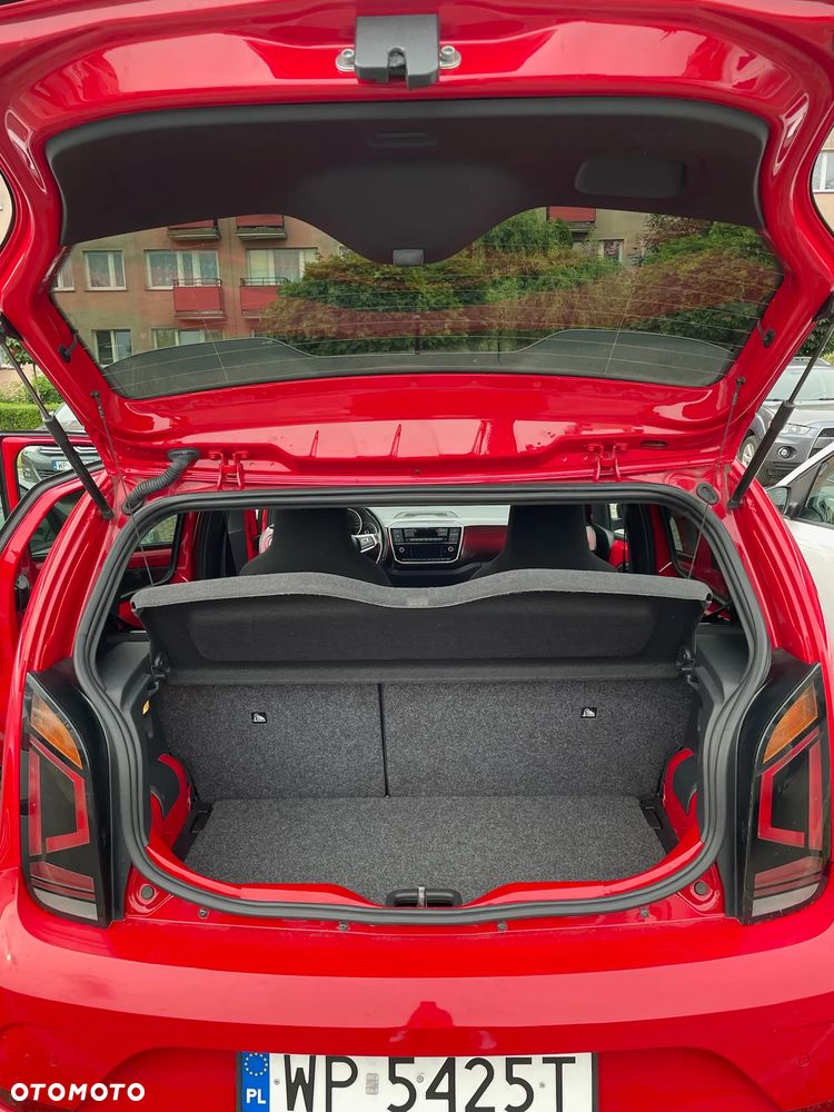 Volkswagen up! 1.0 TSI GTI - 31