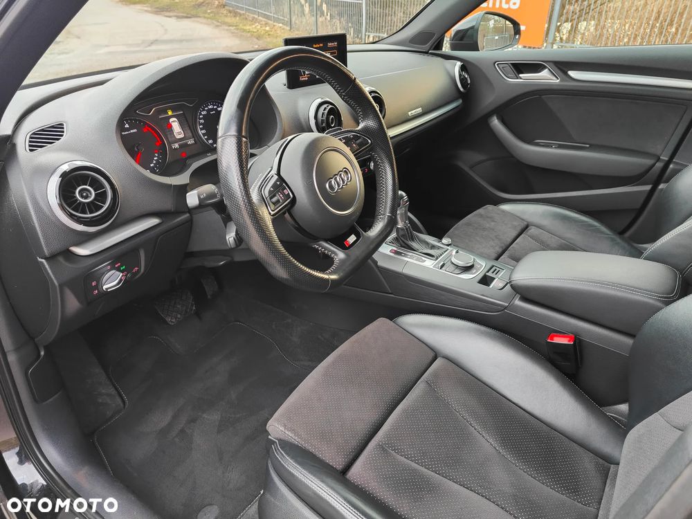 Audi A3 Sportback 2.0 TDI (clean diesel) quattro S tronic S line Sportpaket - 13