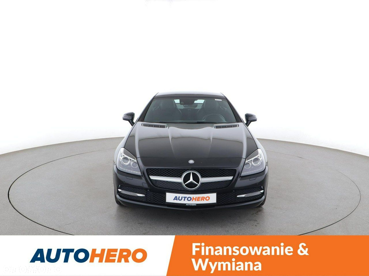Mercedes-Benz SLK 200 (BlueEFFICIENCY) 7G-TRONIC - 11