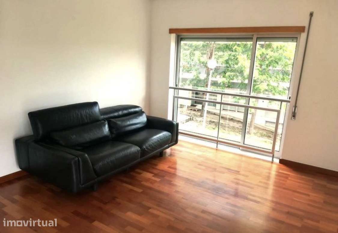 Arreda-se T1 com Piscina na Quinta Taborda-Leiria - Grande imagem: 2/10