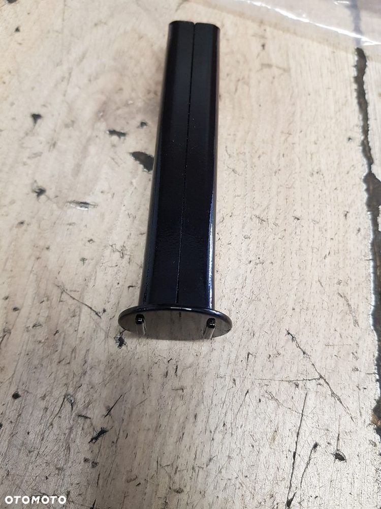 Podnóżek pasażera Honda VT750 VT1300 CB450 GL500  50715-413-000 - 10