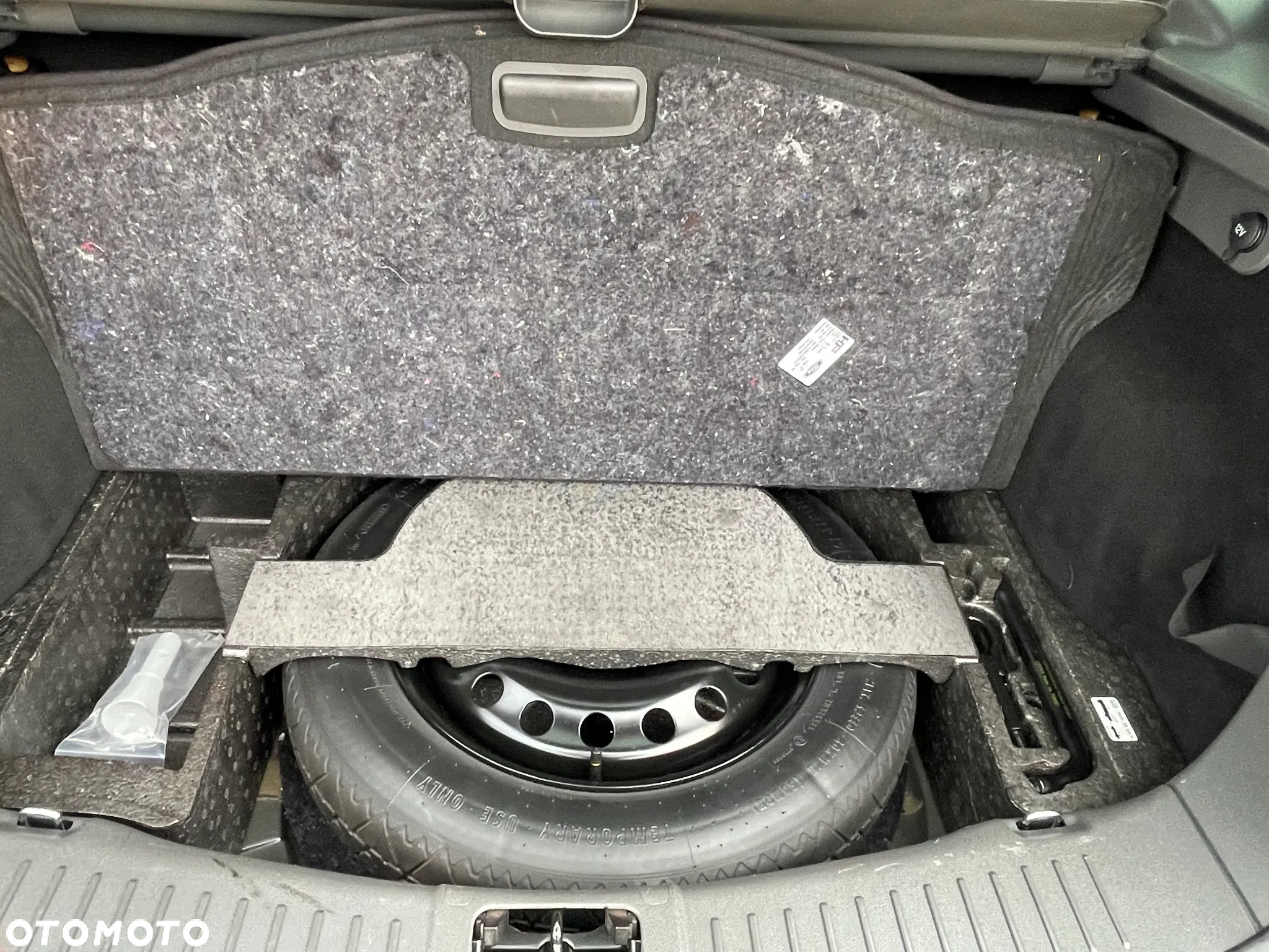 Ford Kuga 2.0 TDCi 4WD Titanium - 22