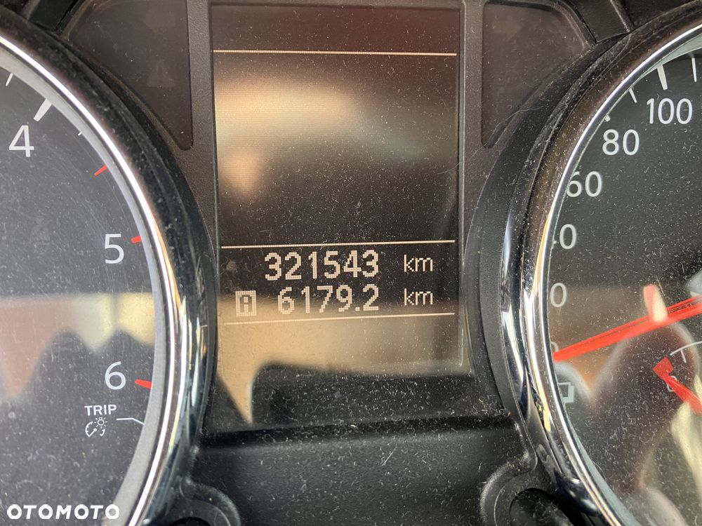 Nissan Qashqai - 5