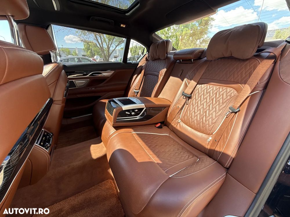 BMW Seria 7 740Li xDrive - 11