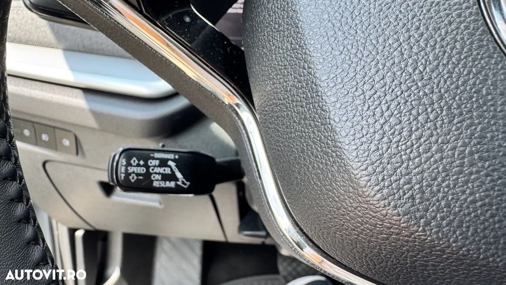 Skoda Octavia 2.0 TDI DSG Style - 8