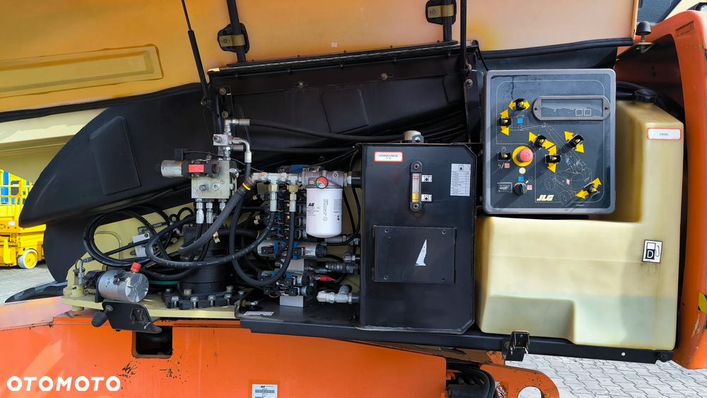 JLG 660 SJ - 19