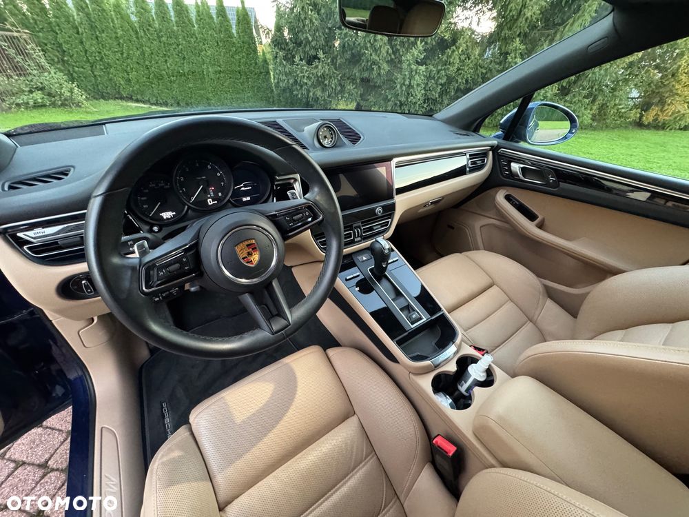 Porsche Macan Standard - 35