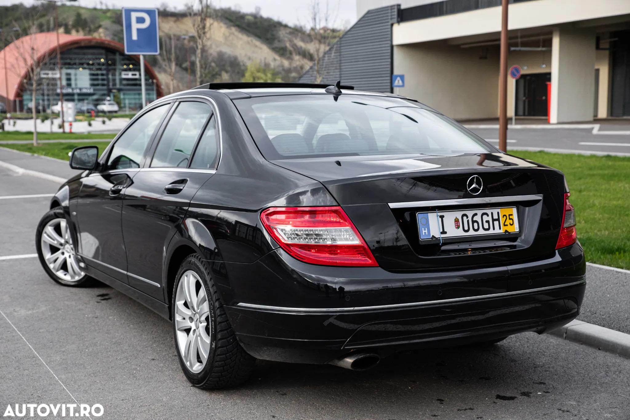 Mercedes-Benz C 220 CDI DPF Automatik Avantgarde - 4