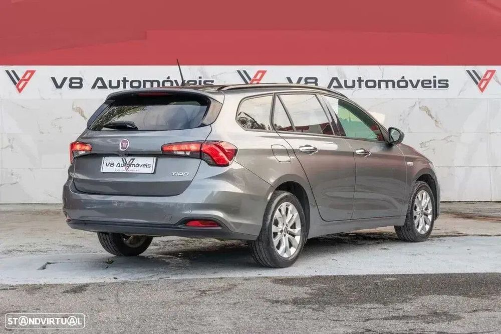 Fiat Tipo Station Wagon 1.3 M-Jet Lounge Tech - 3