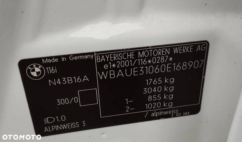 BMW Seria 1 116i - 6