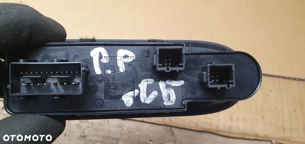 Panel szyb przełącznik lusterek Citroen C5 III 96599975XT - 6