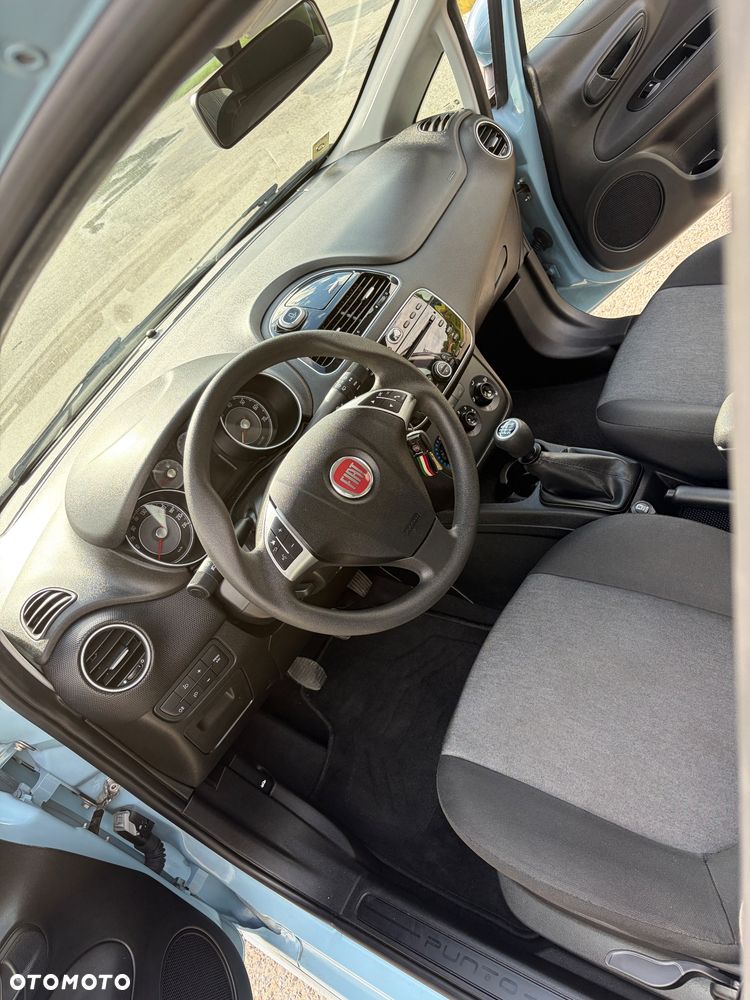 Fiat Punto 2012 1.2 8V Dynamic - 24