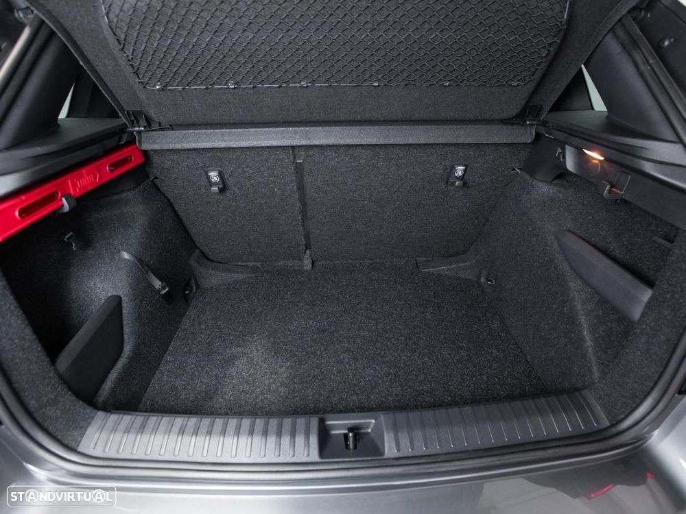 Skoda Kamiq 1.5 TSI DSG Monte Carlo - 13