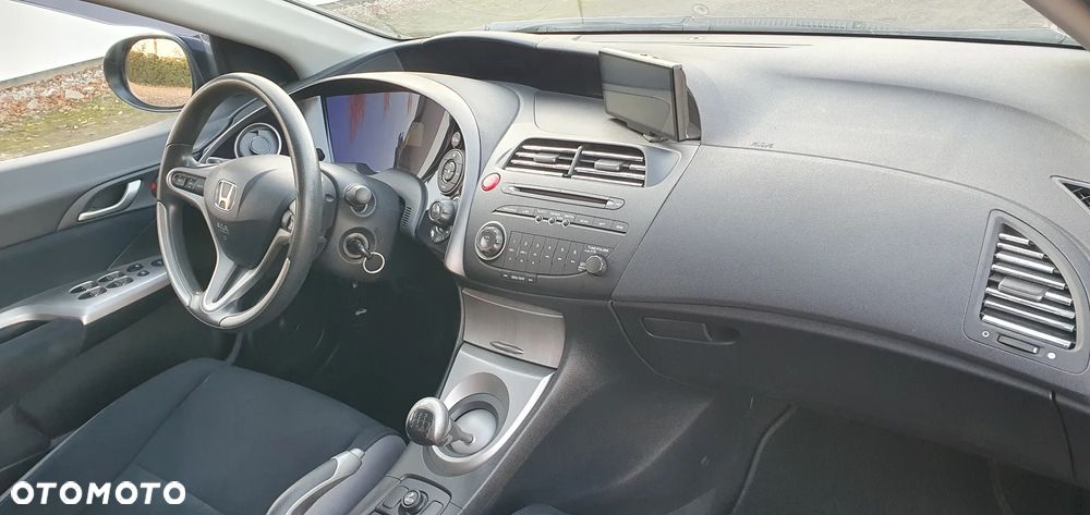 Honda Civic 1.4 Comfort - 12