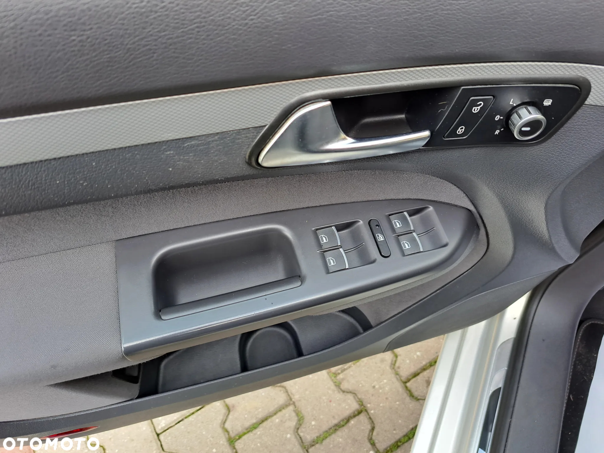 Volkswagen Touran - 19