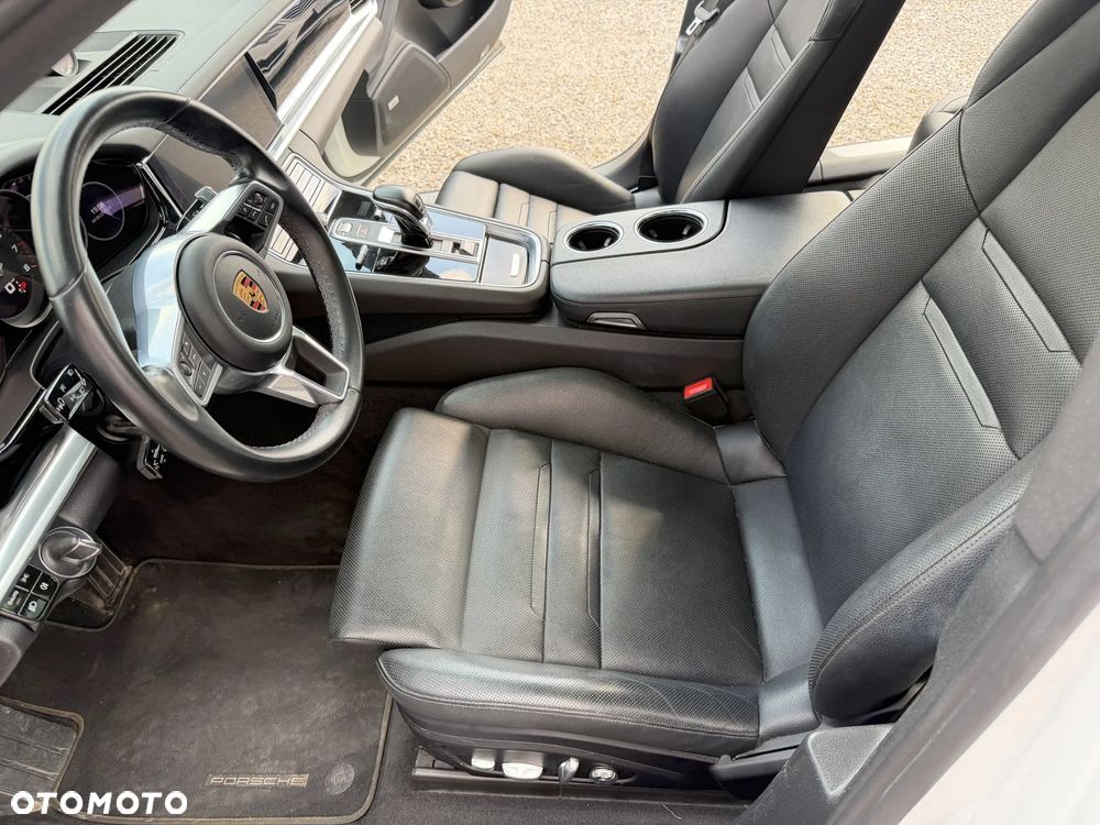 Porsche Panamera 4 Edition 10 Jahre - 7