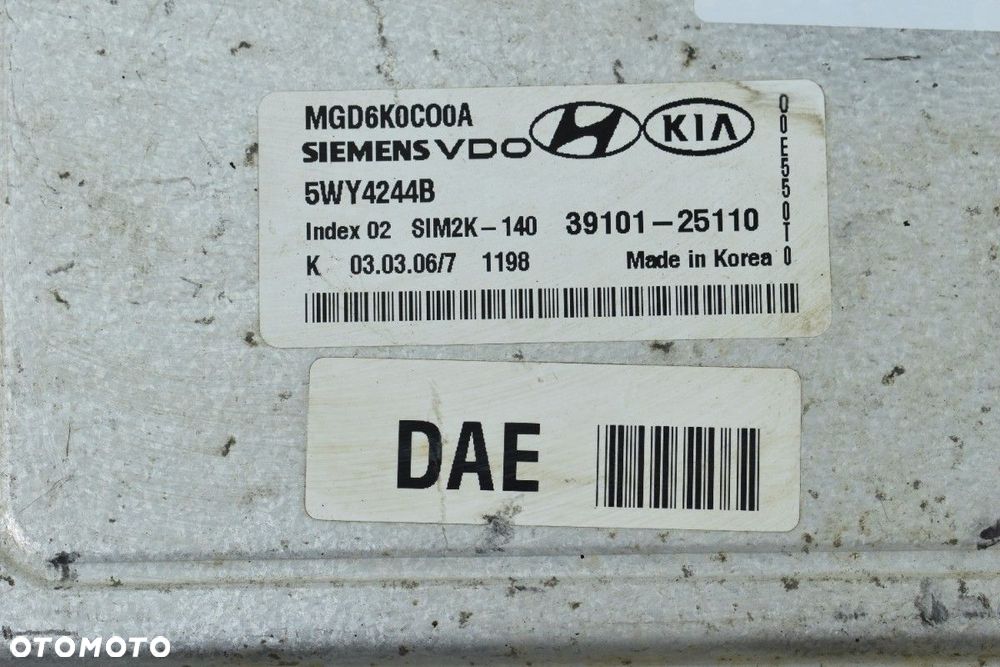 Sterownik Silnika ECU KIA MAGENTIS II 2.0 39101-25110 5WY4244B - 4