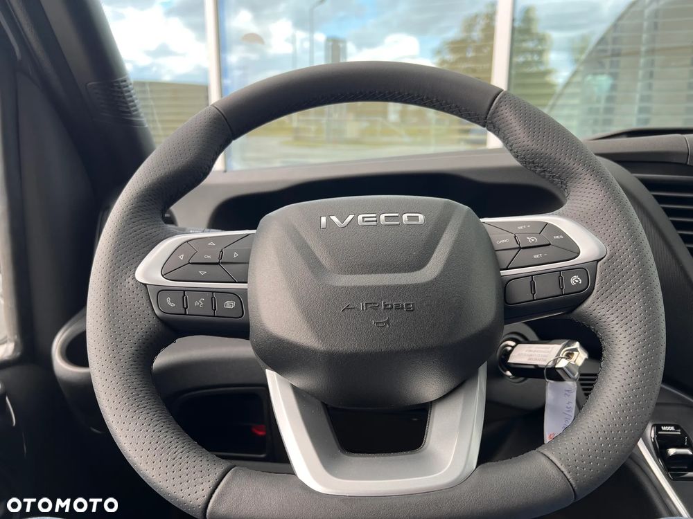 Iveco Szukasz mocnego dostawczaka? Właśnie go znalazłeś!Mocne Daily na już! - 24