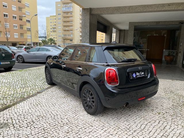 MINI 5 Portas One Aut. - 12