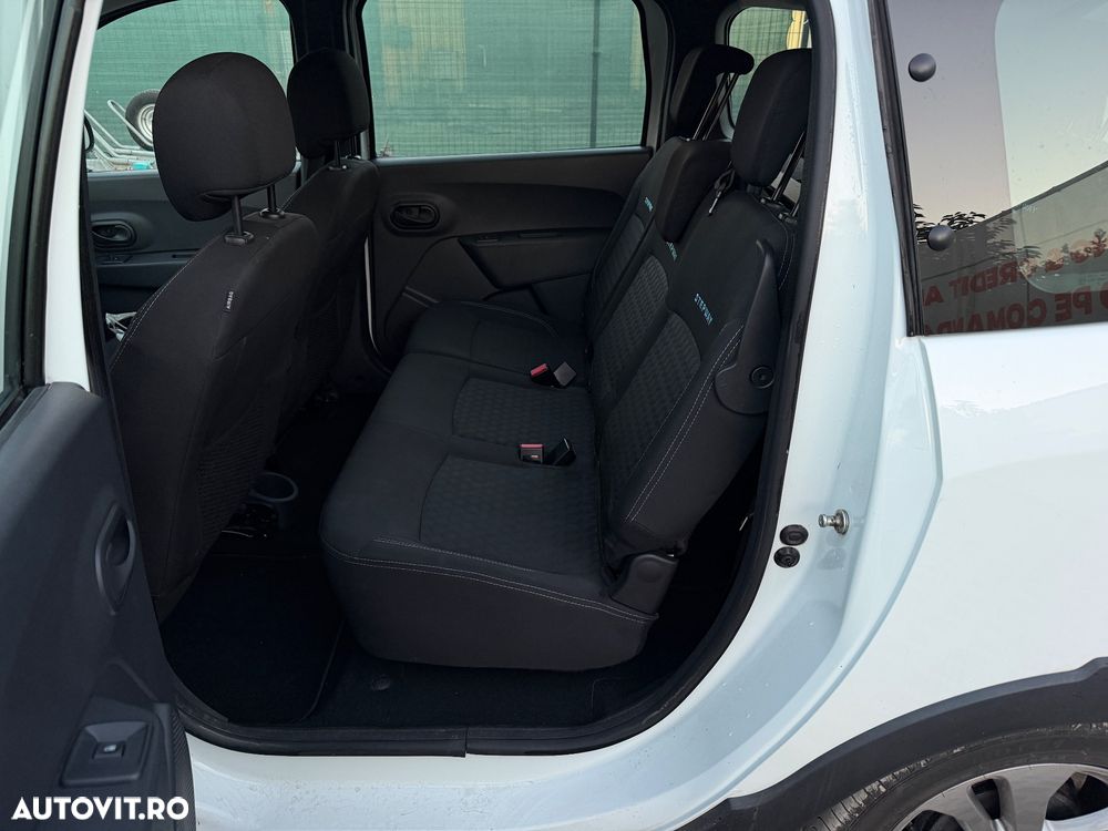 Dacia Lodgy 1.5 dCi 109 CP Stepway - 12