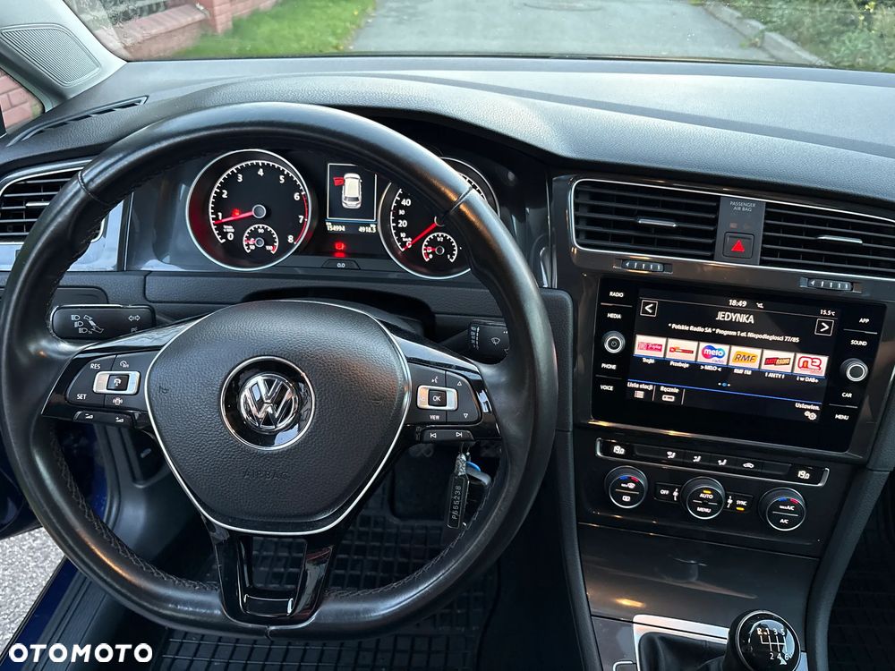 Volkswagen Golf 1.5 TSI BMT Comfortline - 14