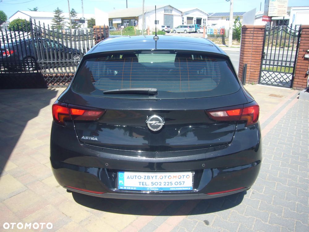 Opel Astra 1.4 T Elite - 8