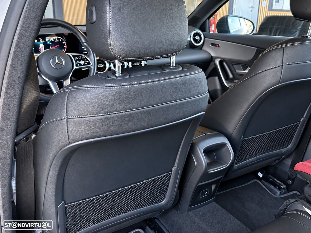 Mercedes-Benz A 180 Limousine Style - 13