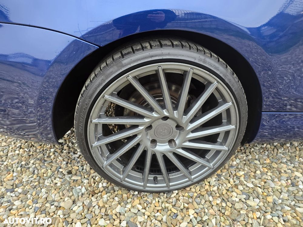 BMW Seria 1 123d - 13