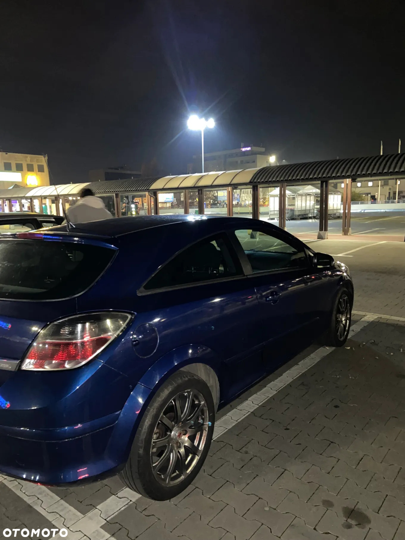 Opel Astra III GTC 1.8 Sport - 3