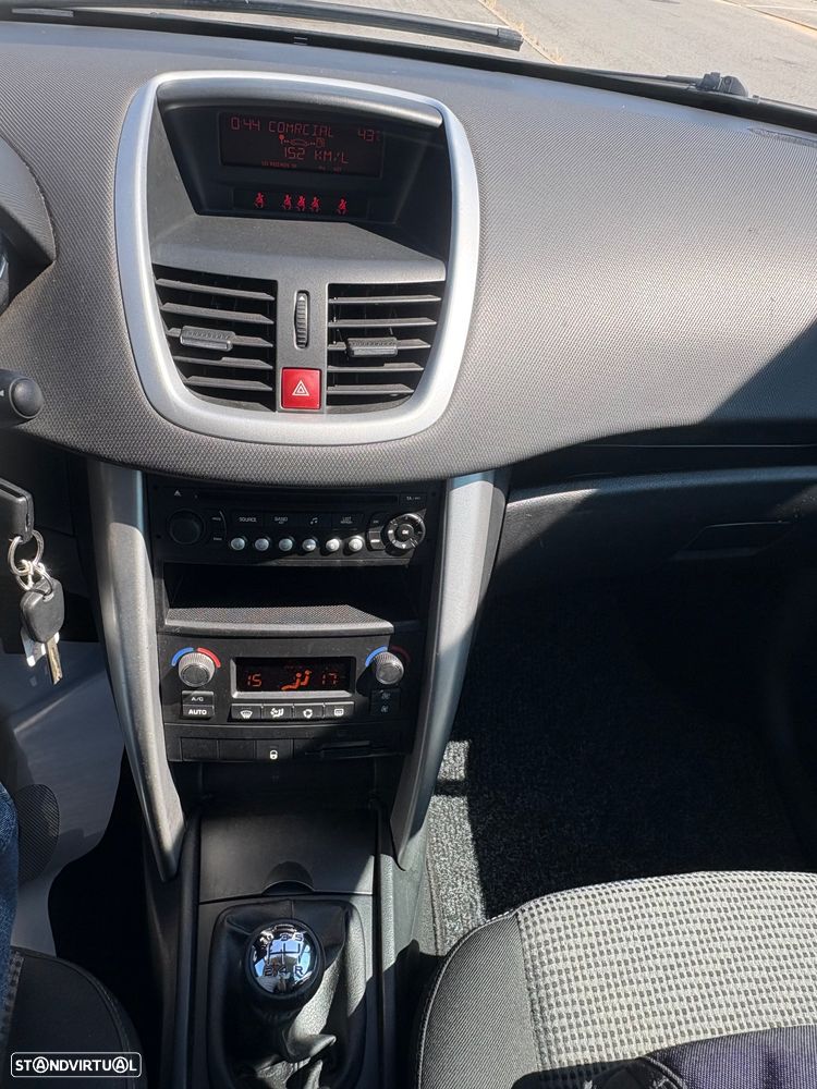 Peugeot 207 SW 1.4 Sport - 26
