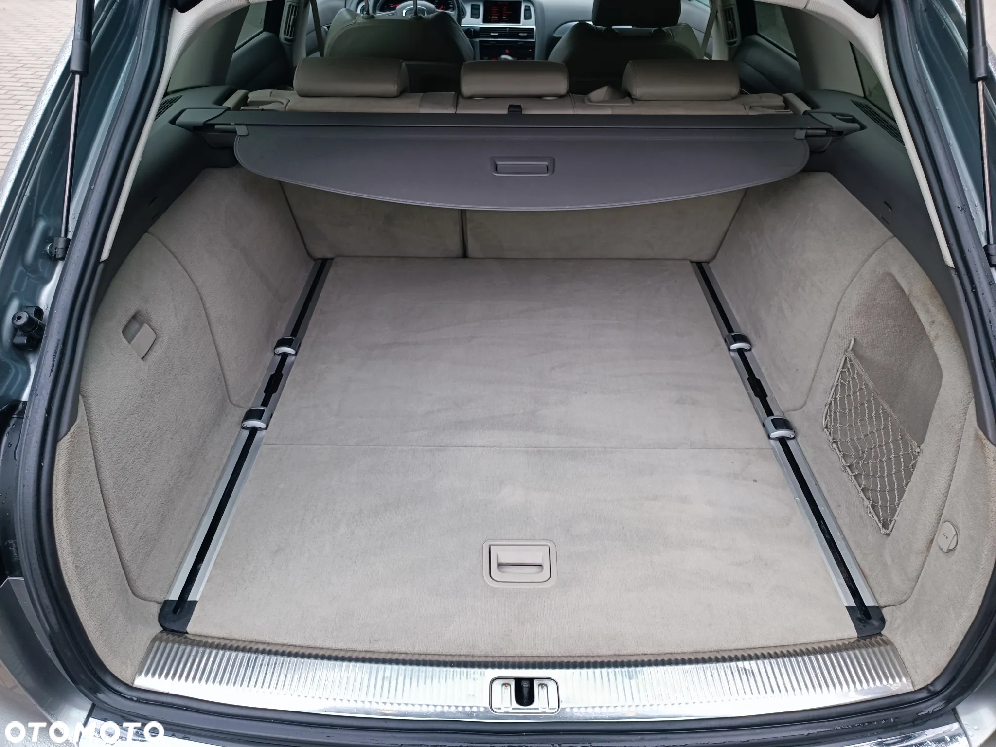 Audi A6 Avant 2.7 TDI DPF quattro tiptronic - 31