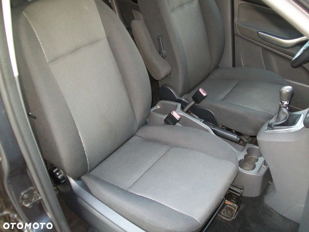 Ford C-MAX 1.6 Ambiente - 18