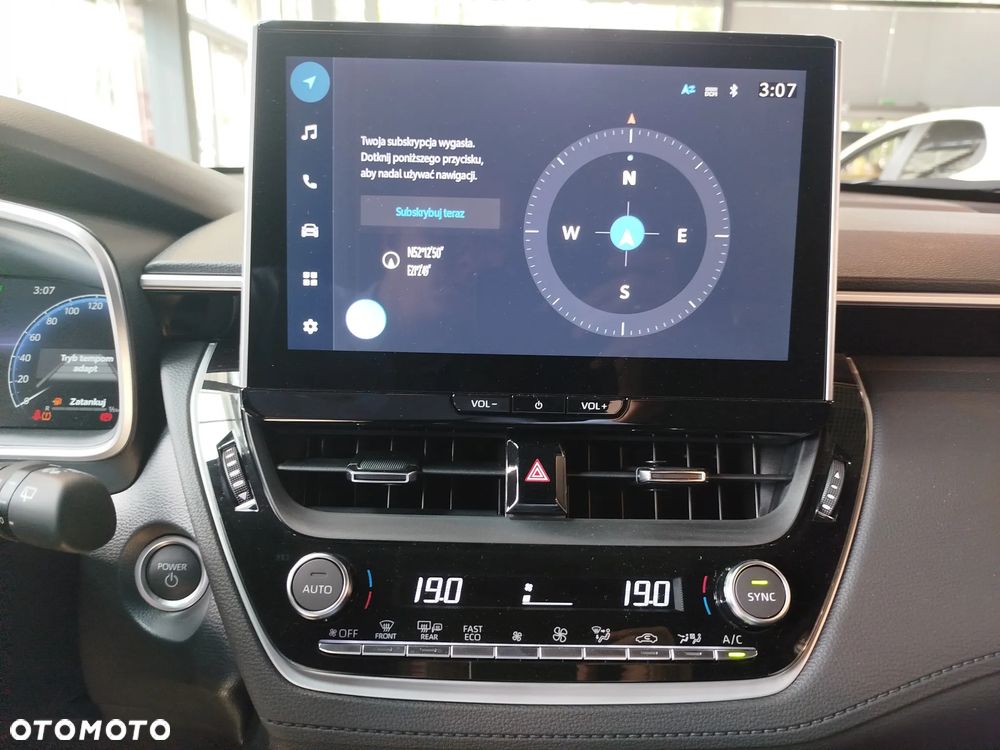 Toyota Corolla Cross 2.0 Hybrid Style - 18